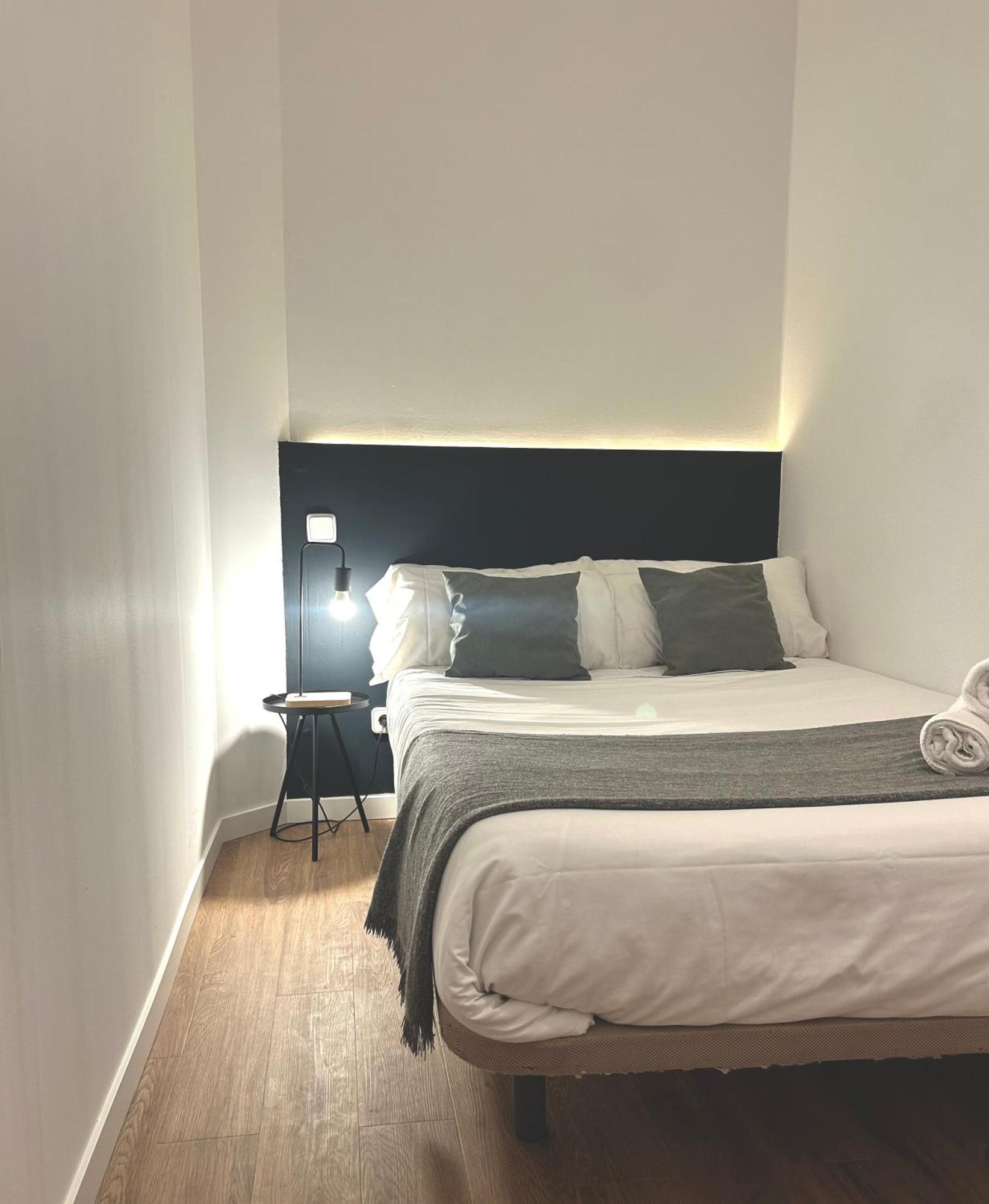 Center Madrid Habitaciones Esterno foto