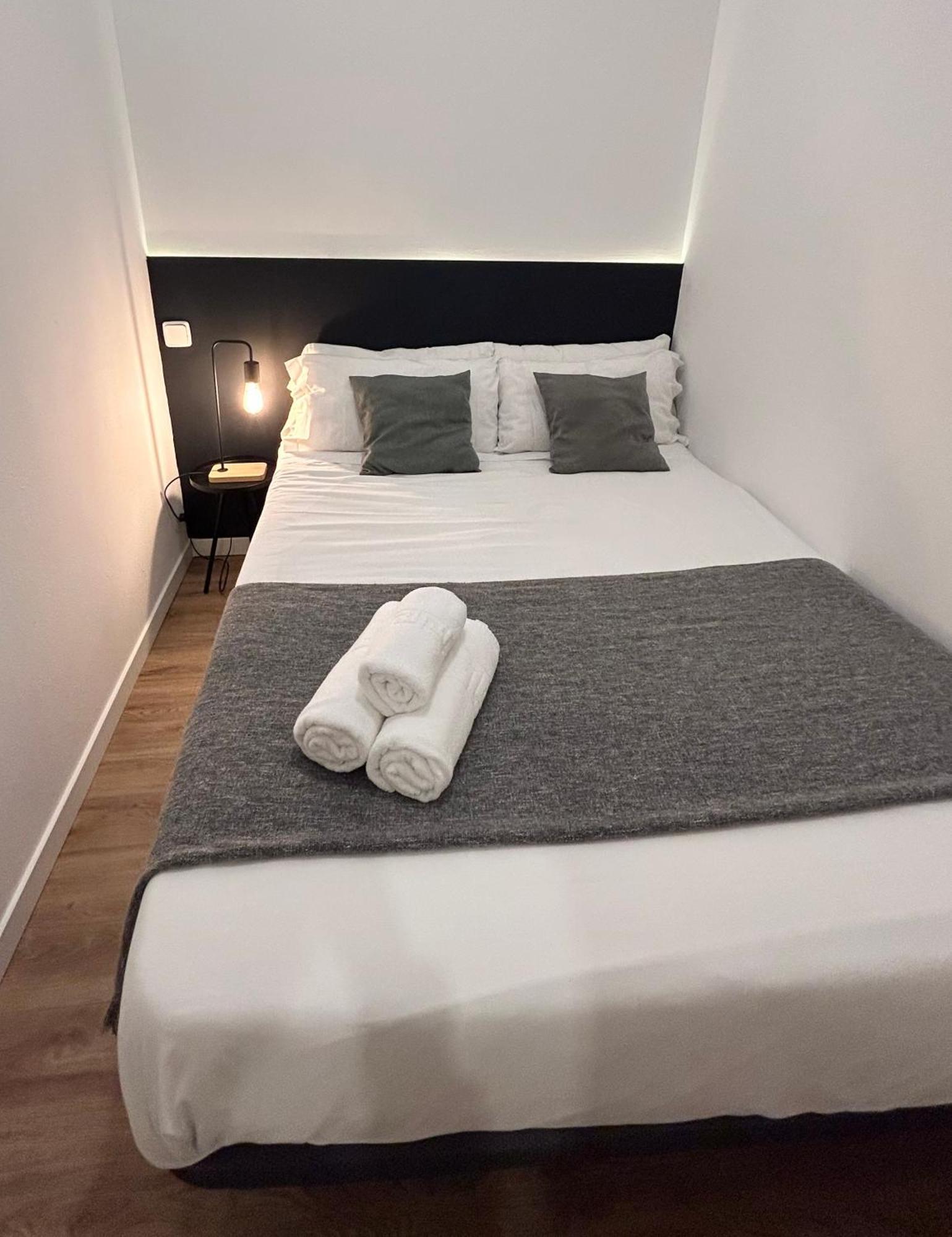 Center Madrid Habitaciones Esterno foto